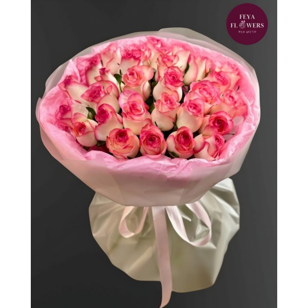 Bouquet of 21 pink roses